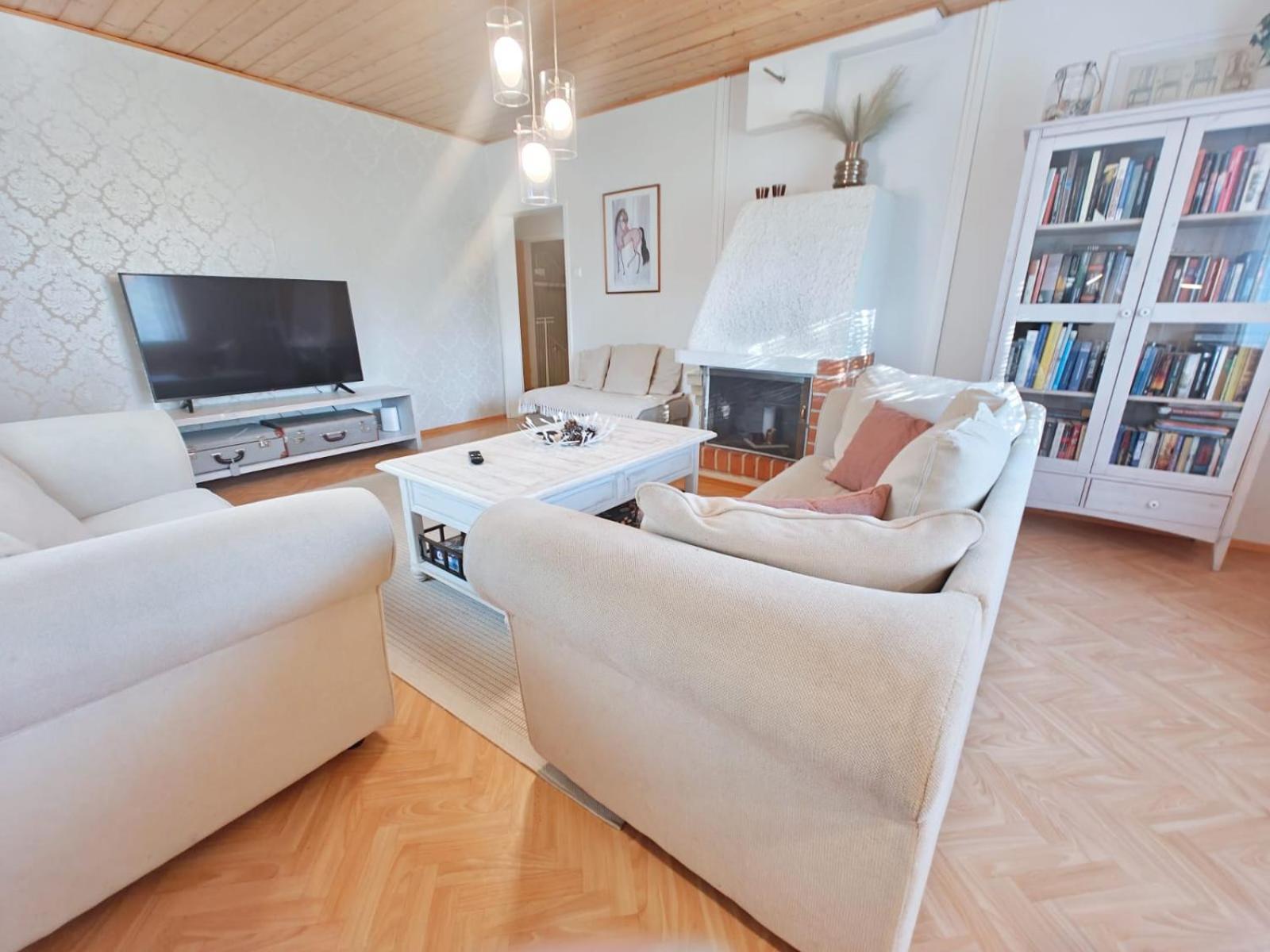 Villa Peaceful House For Relaxing Oulu Esterno foto