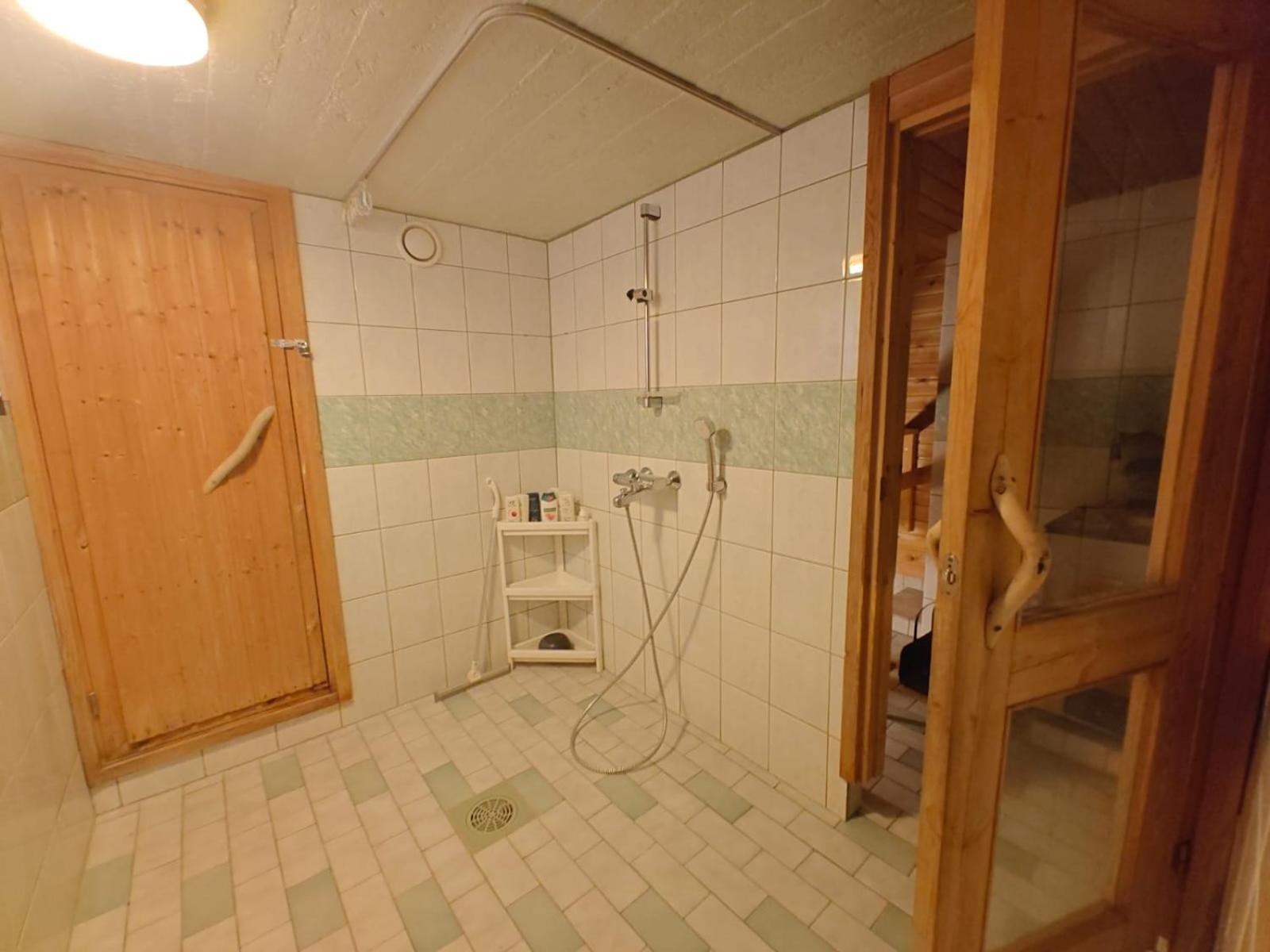 Villa Peaceful House For Relaxing Oulu Esterno foto